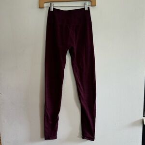 Alphalete Amplify Leggings - Black Cherry